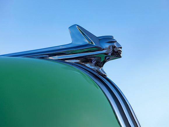 1947 Pontiac Chieftan Hood Ornament