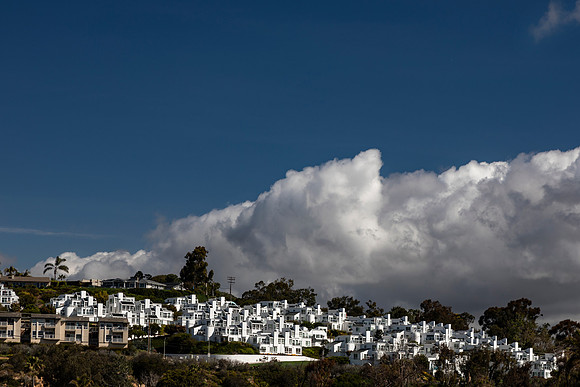 Santorini, California?